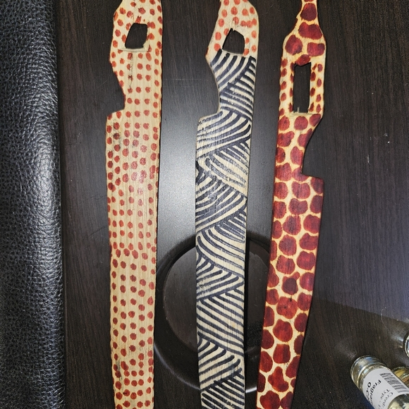 Various Cultural pieces for Sale - Picture 12 of 16